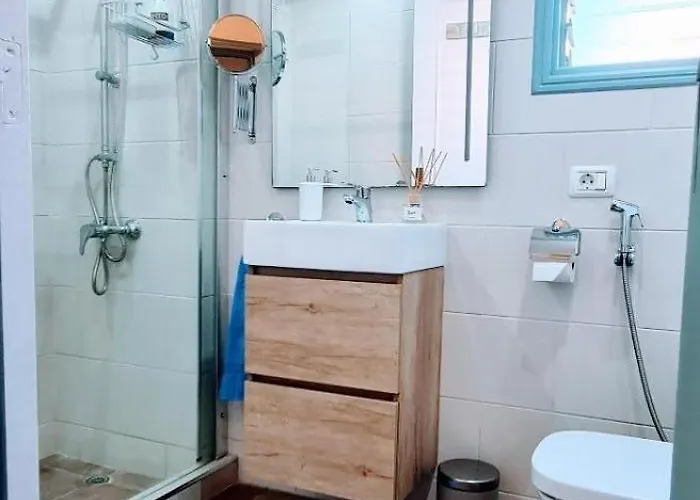 Joy & Friends 1 * Los Cristianos (Tenerife)